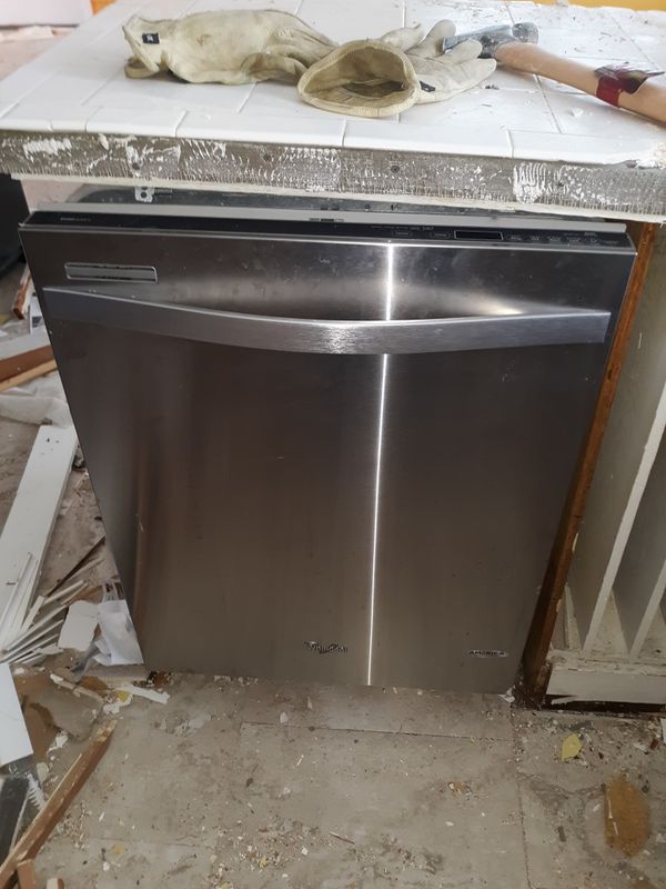 Whirlpool Gold Series Dishwasher for Sale in Kansas City ...