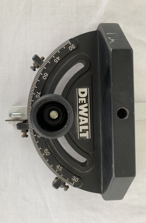 Dewalt miter gauge for DW744 table saw, model 39192100 for Sale in