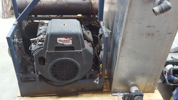 truck mount carpet cleaning machine, tank and hose reel ...