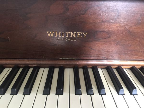 ww kimball baby grand piano