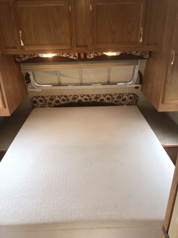 2005 Jayco Jay Flight 31 Ft. Travel Trailer Bunk Beds W/ 2 Slides for