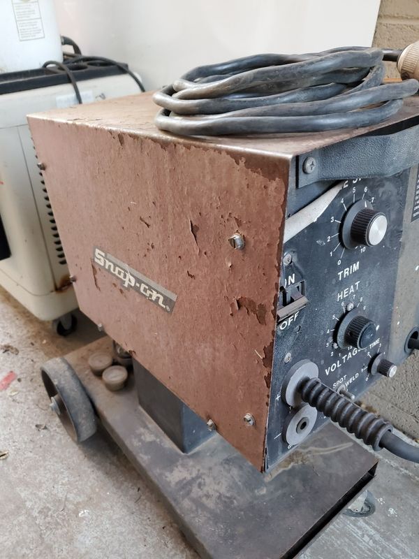 SNAP ON FM140A MIG WELDER for Sale in Phoenix, AZ OfferUp