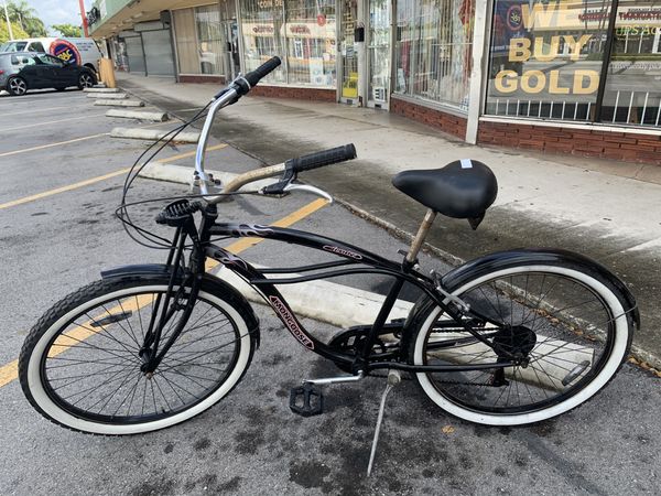 mongoose beach cruiser bike