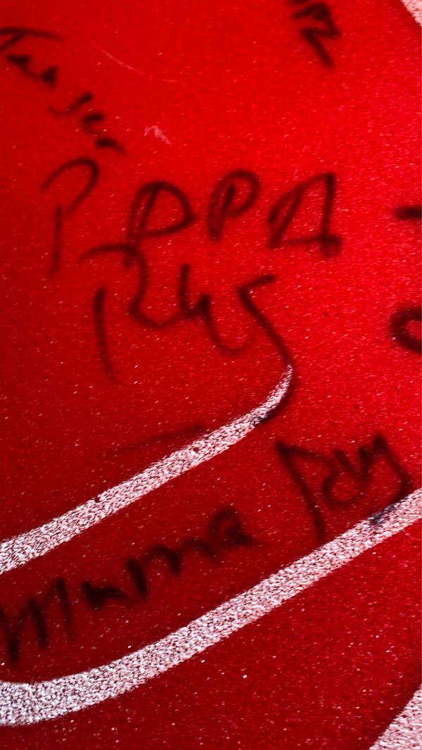 Faze finger signed by Faze rug, papa rug, and mama rug for Sale in Los