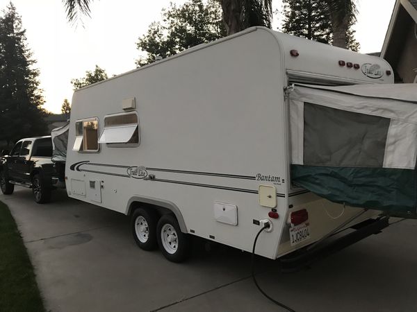 2000 Trail Lite Bantam Travel Trailer for Sale in Dinuba, CA - OfferUp