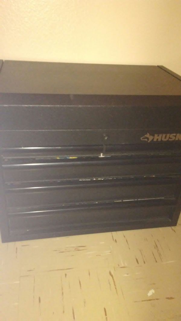 husky top and bottom tool box
