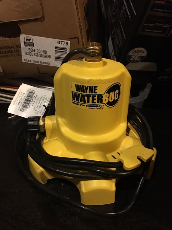 WAYNE WATER BUG SUBMERSIBLE PUMP for Sale in Stroudsburg, PA