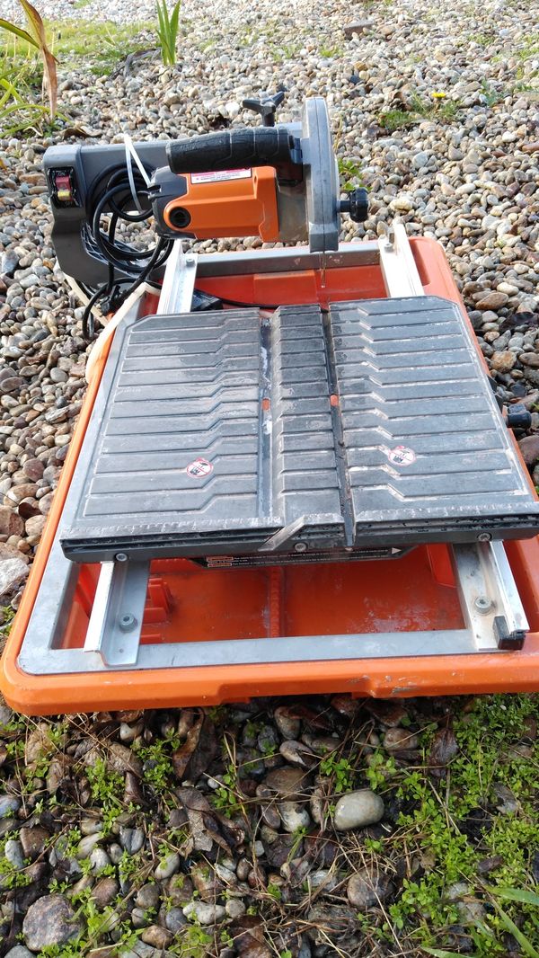 Ridgid R4030 Tile Saw for Sale in San Pedro, CA - OfferUp
