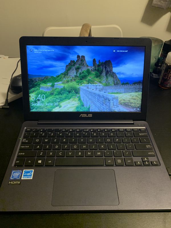 Asus E203M 11.6 inch notebook