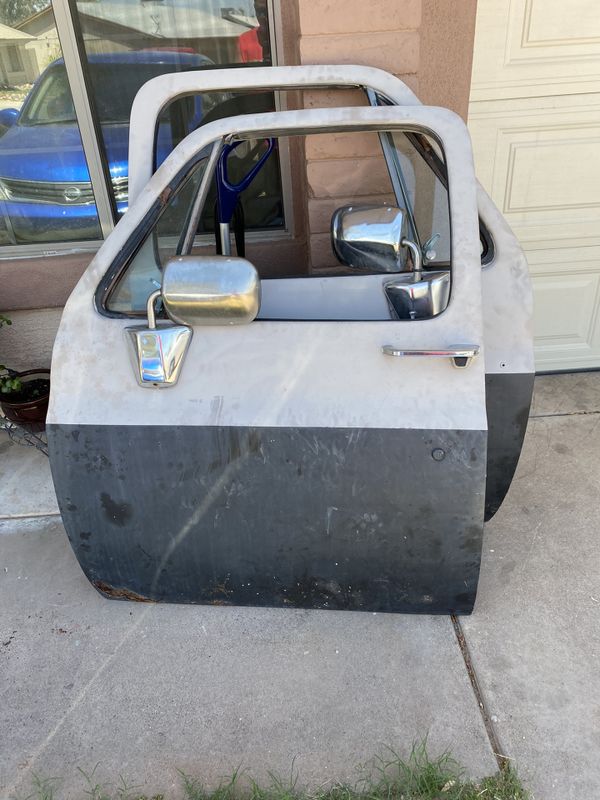 Square body parts Chevy Jimmy GMC suburban for Sale in Phoenix, AZ