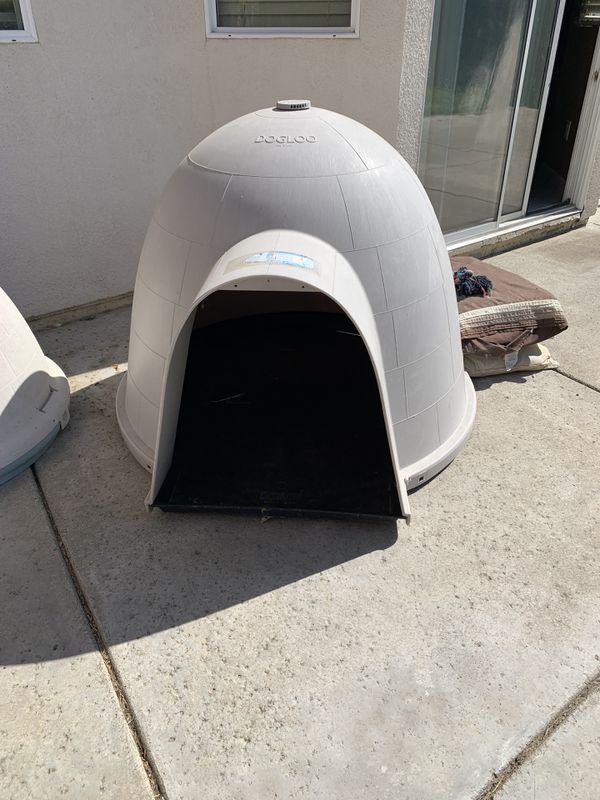 Petmate DOGLOO XL DOG HOUSE for Sale in Sacramento, CA - OfferUp