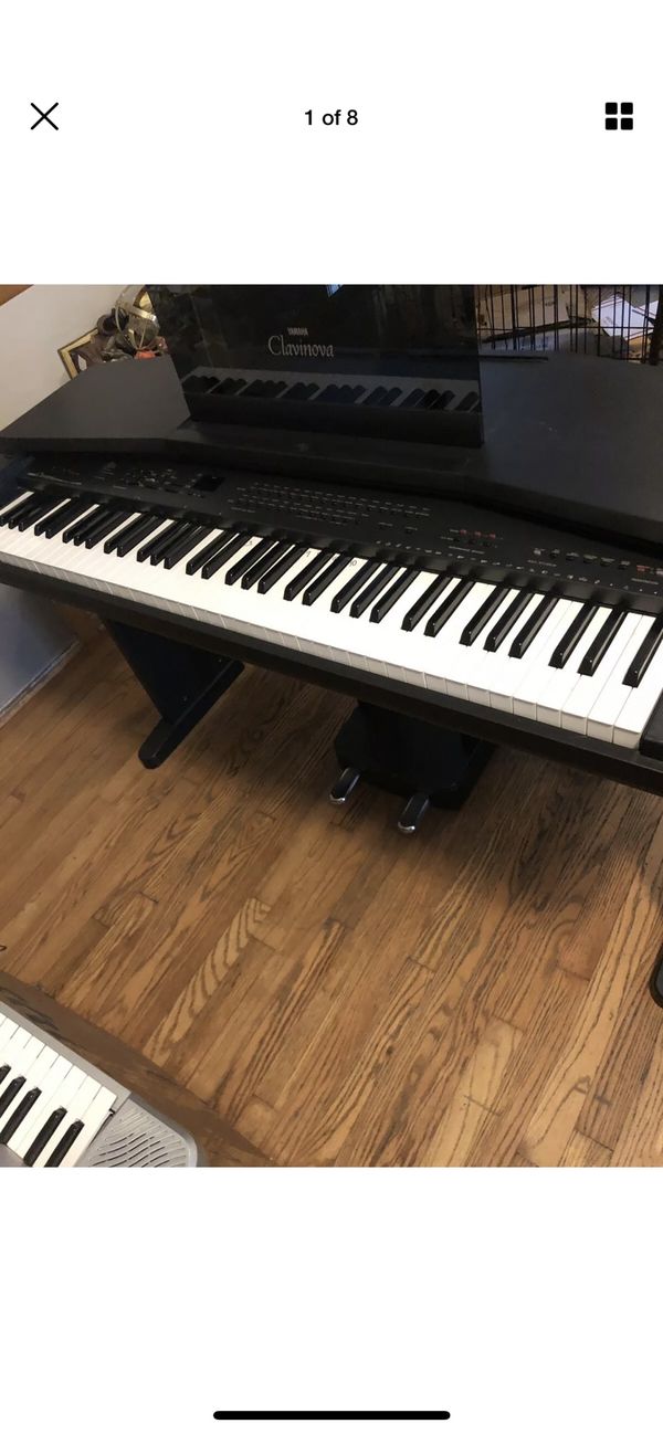 Yamaha Clavinova CVP20 Digital Piano with Pedals Great Condition for