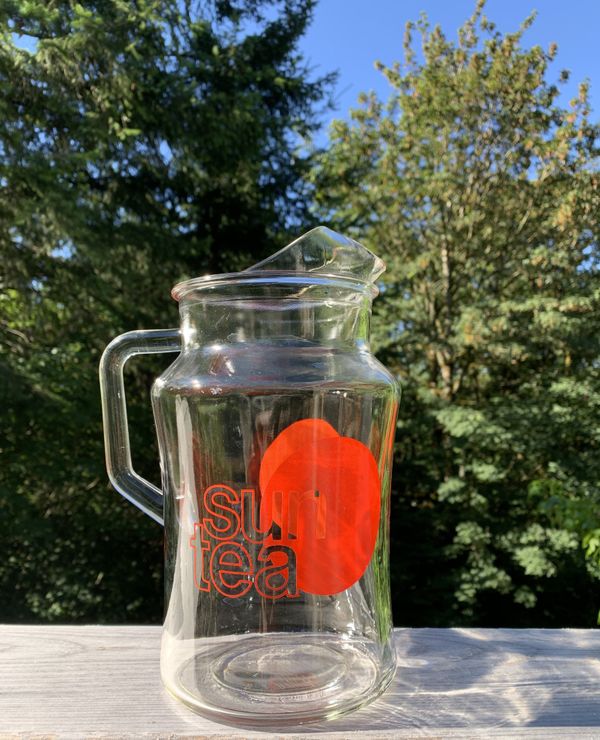 vintage retro glass sun tea pitcher • for Sale in Issaquah, WA OfferUp