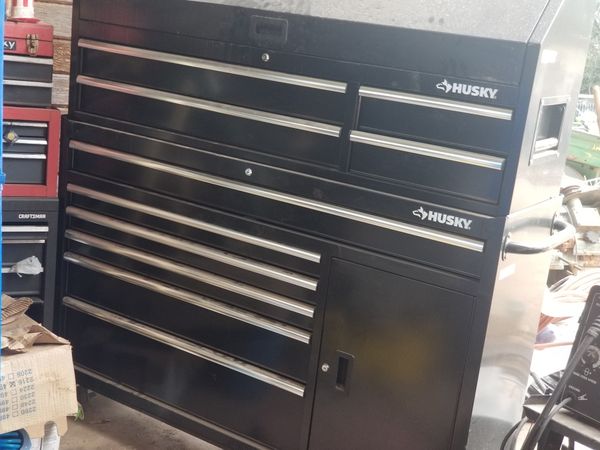 Husky tool chest 58 inch for Sale in Avondale, AZ - OfferUp