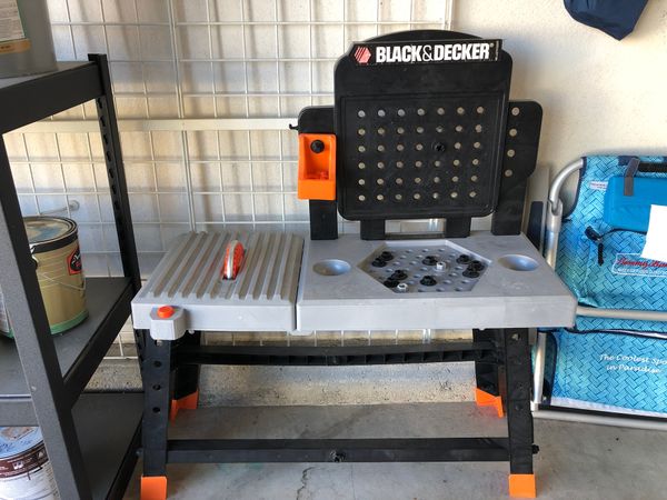 black and decker tool bench set