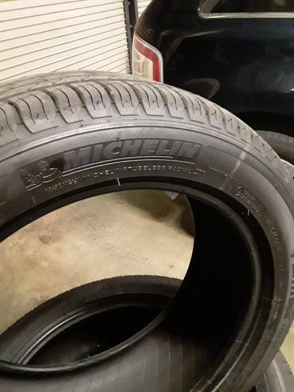 4 Tires Almost New - Michelin Tires 235 50 R18 for Sale in Miami, FL ...