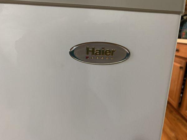 Haier 1.8 cu. ft. Compact Refrigerator/ Freezer, 7 Temperature Settings