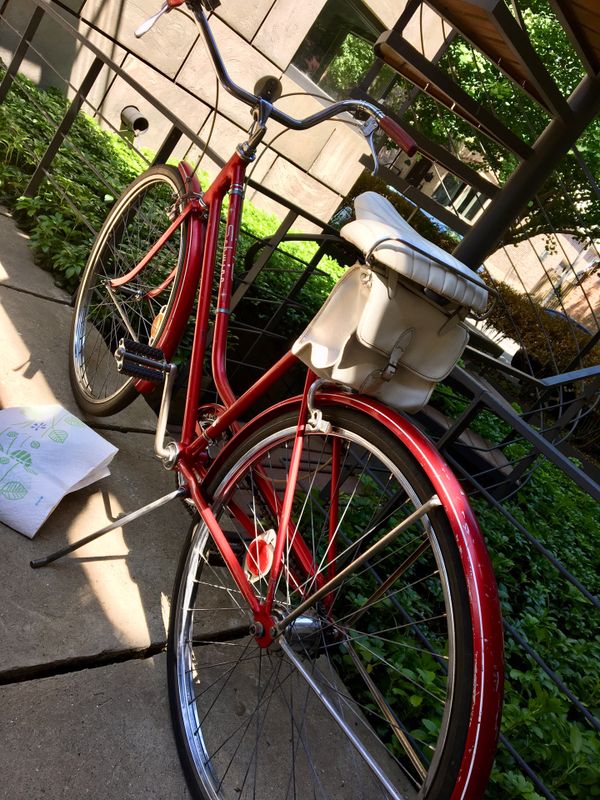 Vintage 26” Schwinn Breeze Ladies Bicycle for Sale in Chicago, IL OfferUp