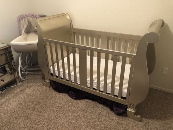 Bratt Decor Chelsea Sleigh Crib Silver And Toddler Bed With