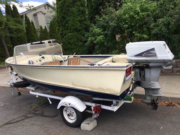 1958 classic pipestone fiberglass boat with working envinrude motor and ...