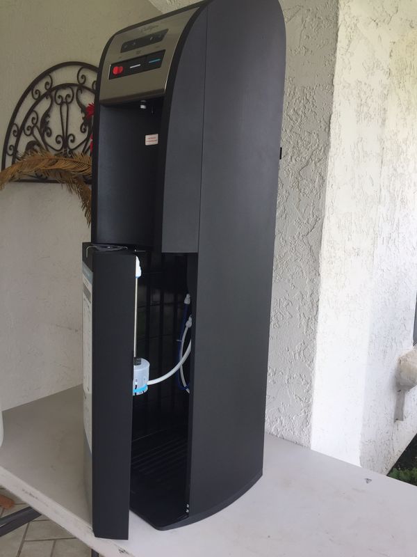 Culligan Bottom Load Water Cooler, POU Convertible for Sale in Valley