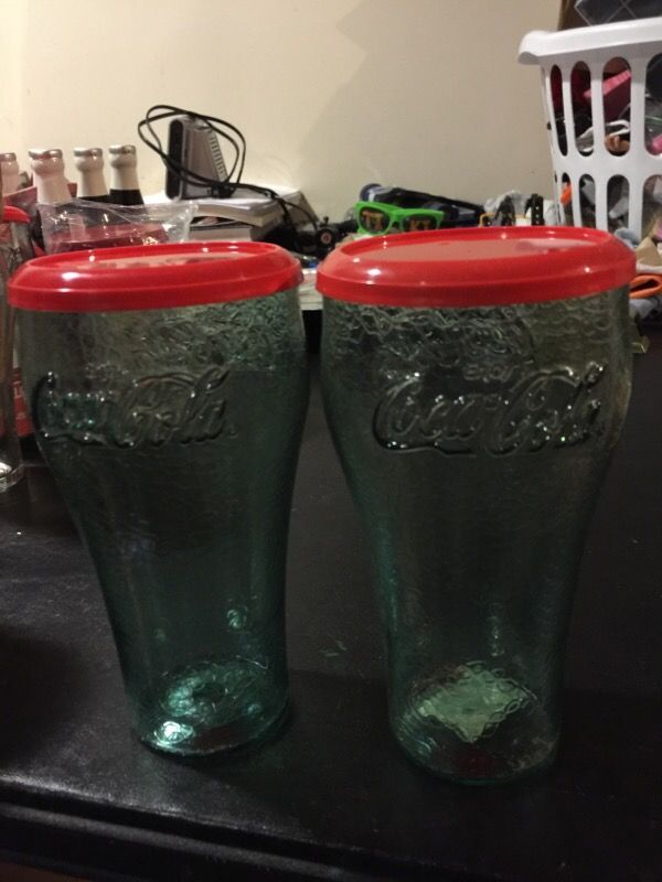 Coke cups with lids for Sale in Tukwila, WA OfferUp