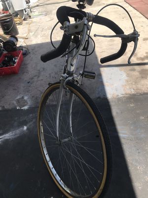 Vintage bike 26 inches for parts for Sale in Santa Ana, CA