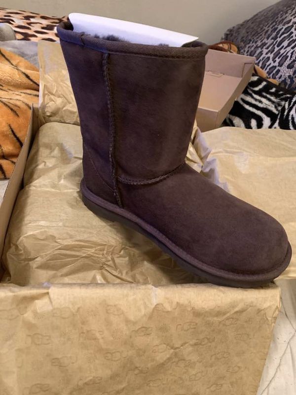 Authentic Ugg classic boots $100 firm price ( If ad is up, they are ...