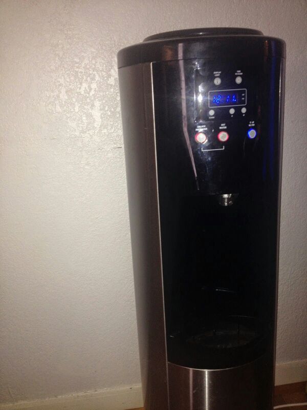 Panasonic Hot Cold Water Cooler/Dispenser w/ digital display & Child