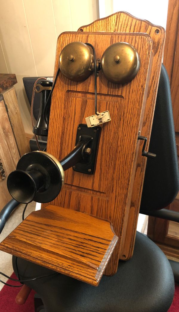 Antique/Vintage Replica Dial Wood Wall Phone for Sale in Auburn, WA OfferUp