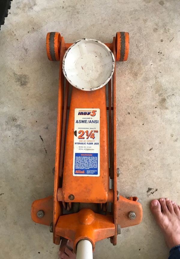 Indy 5 2 1 4 Ton Floor Jack For Sale In Welaka FL OfferUp