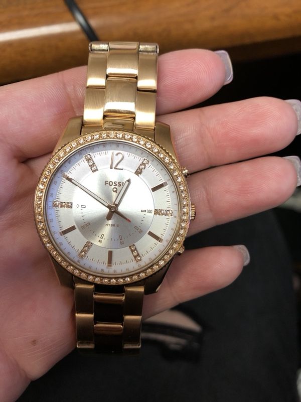 fossil hybrid smartwatch women's