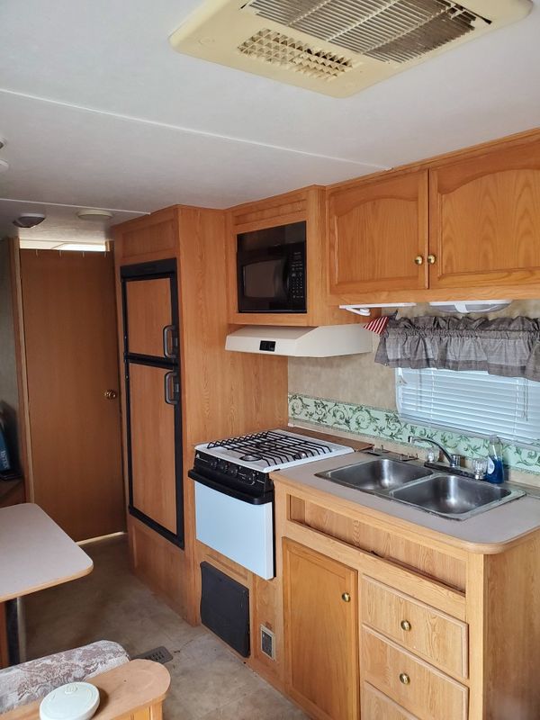 2006 zinger crossroads camper RV for Sale in Telford, PA