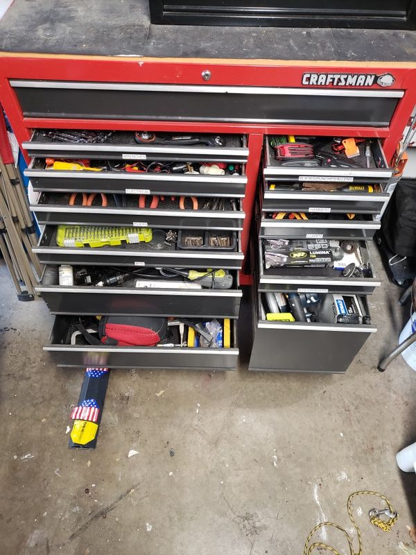 Craftsman tool box drawer won't stay closed