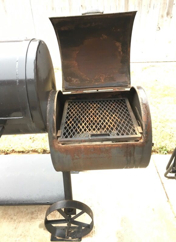 Heavy Duty Old Country Smoker Brazos Model For Sale In Midland TX   Ad0a1fa89813493bb9de54ed635555f0 