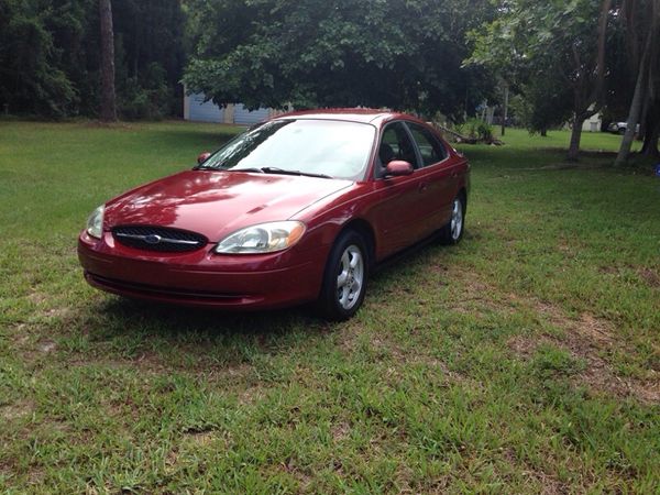 04 Ford Taurus for Sale in Palm Beach Gardens, FL - OfferUp