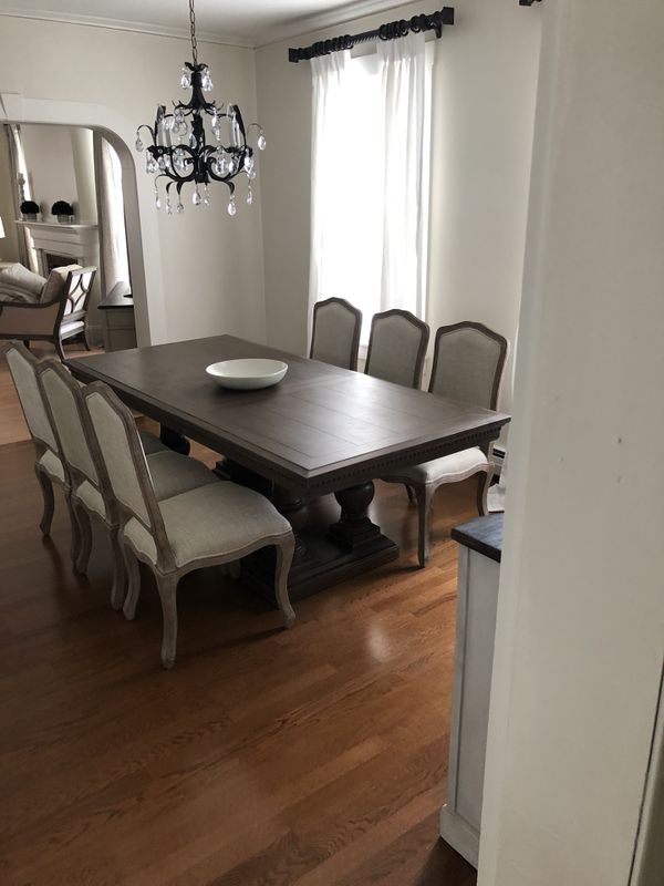 Restoration hardware st james 72” dining table with 2 extensions (no