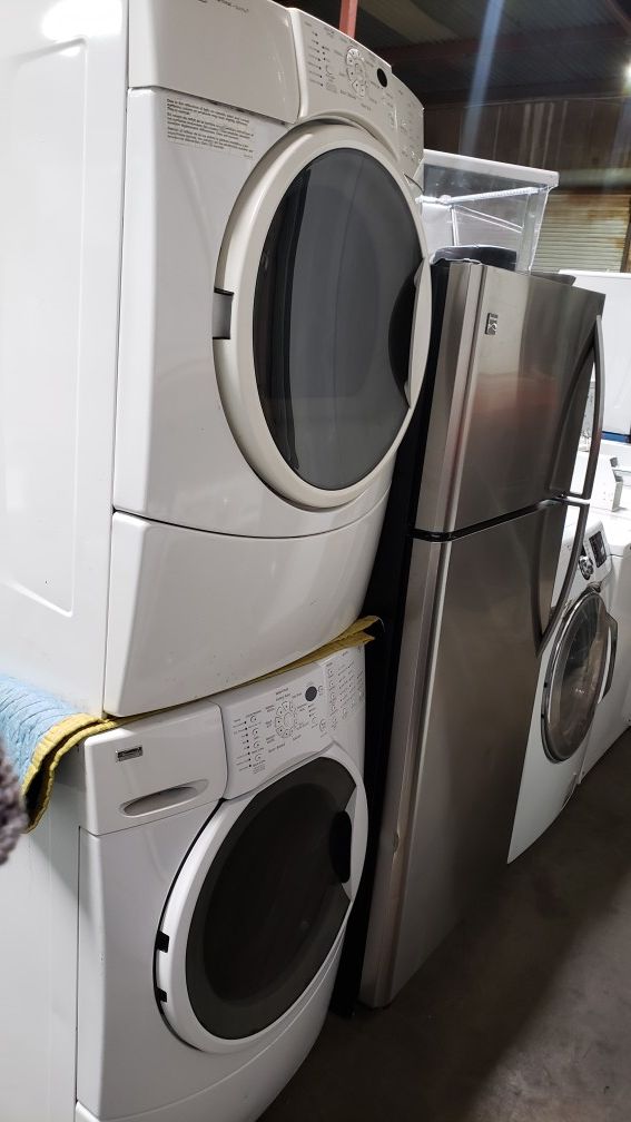 KENMORE ELITE FRONT LOAD WASHER AND GAS DRYER SET for Sale in San