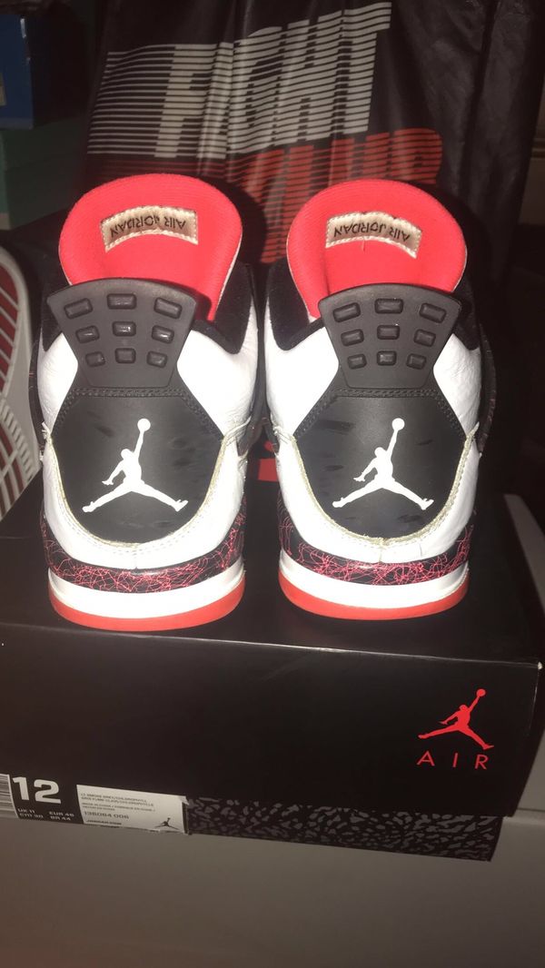 Crimson 4s size 11 for Sale in Elgin, IL - OfferUp