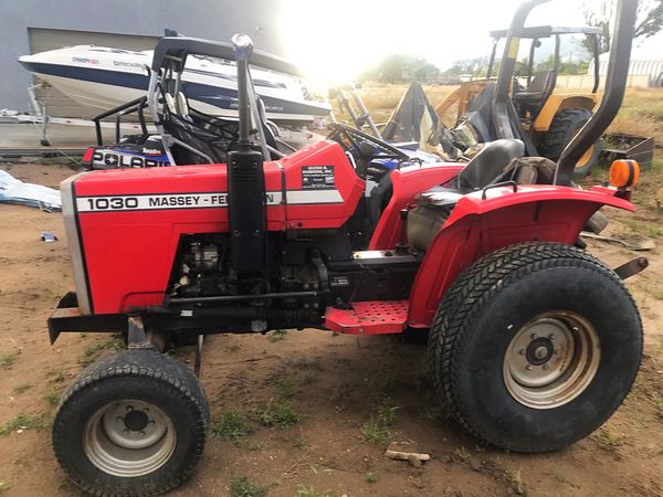 Massey Ferguson 1030 4x4 Tractor for Sale in Beaumont, CA - OfferUp