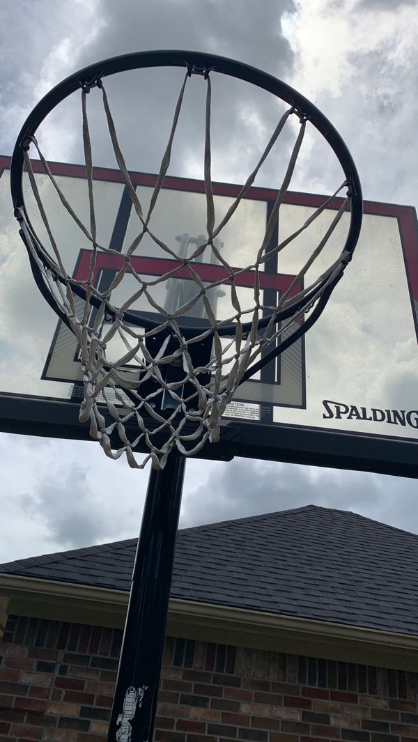 Spalding NBA Basketball Goal for Sale in Atascocita, TX OfferUp