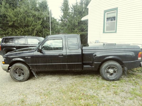 99 ford ranger sport 6 cil automatic for Sale in Akron, OH - OfferUp