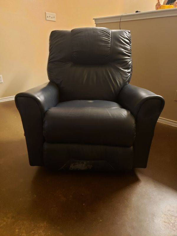 Lazy boy rocker recliner in navy blue leather for Sale in Converse, TX