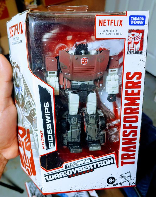 transformers netflix toys wave 4