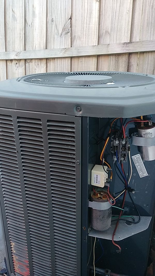 Trane XR13 A/C unit for Sale in Port St. Lucie, FL - OfferUp