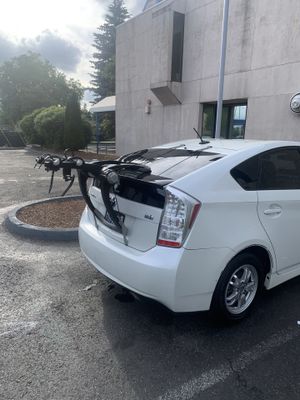 Thule 2-bike rack 9001 for Sale in Tukwila, WA