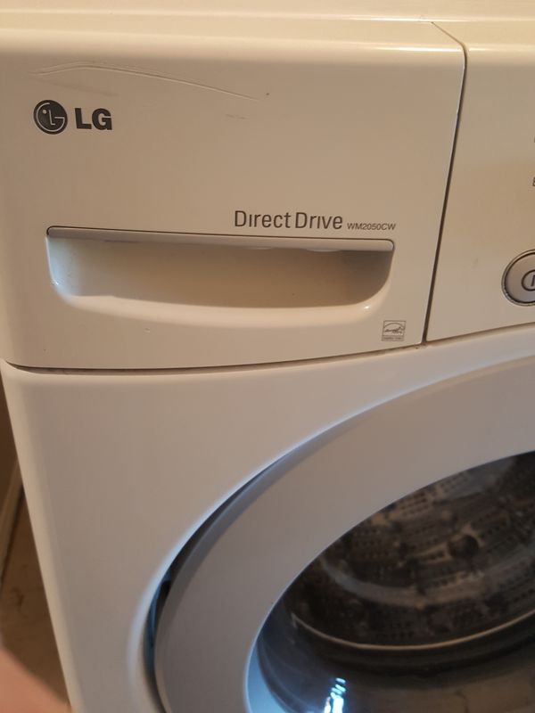 LG WM2050CW White Front Load Washer WM2050WH for Sale in Rancho