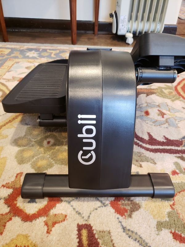 Cubii junior compact under desk elliptical with mat for Sale in Waldwick, NJ OfferUp