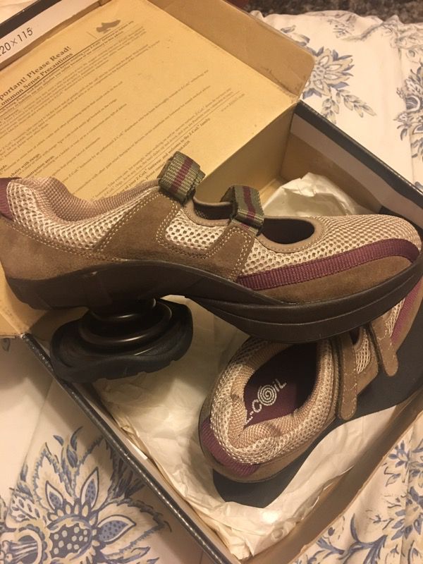 Brand New Z-CoiL Nursing Shoes for Sale in Spring Valley, CA - OfferUp