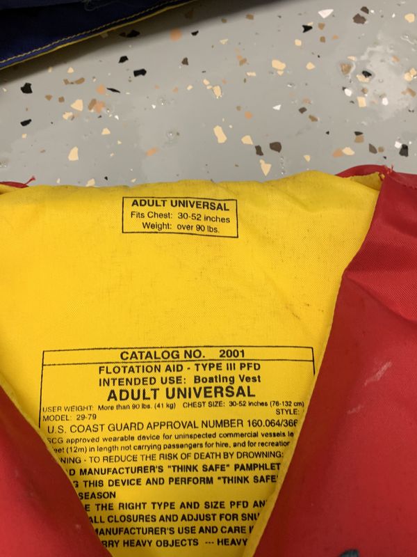 (5) Life Jackets And (1) Throwable. Stearns Coast Guard Approved, boating life jackets SEE